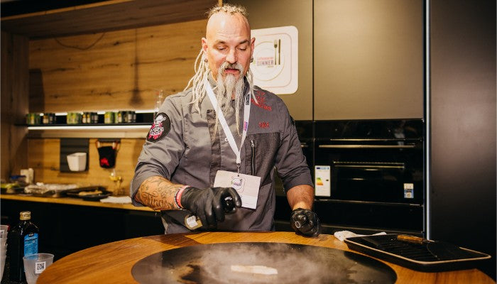 La Barrique Gourmet Grillfass und Ralf Jakumeit