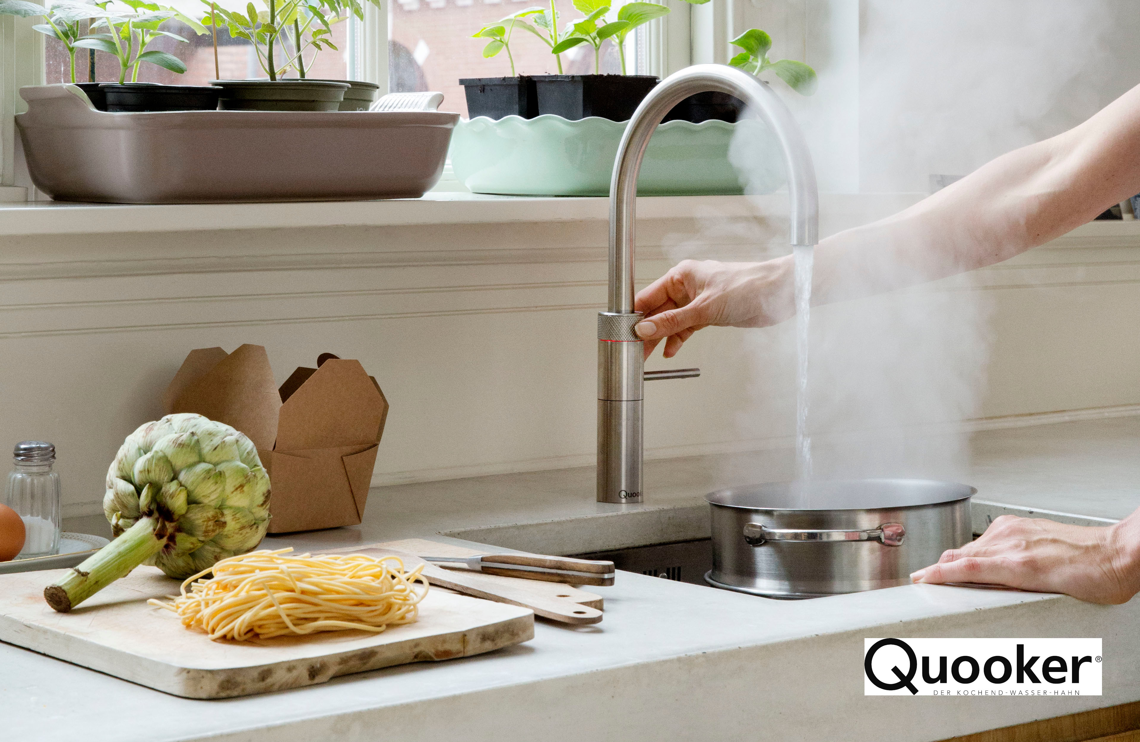Der Quooker – der Kochend-Wasserhahn im Sortiment des Möbelhauses SCHOTT